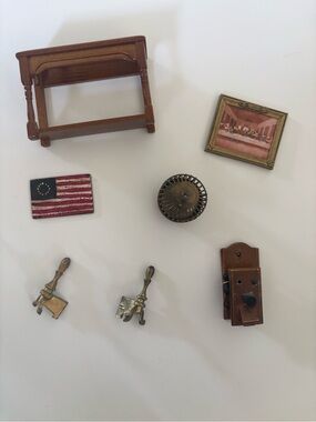 Dollhouse Miniature Lot